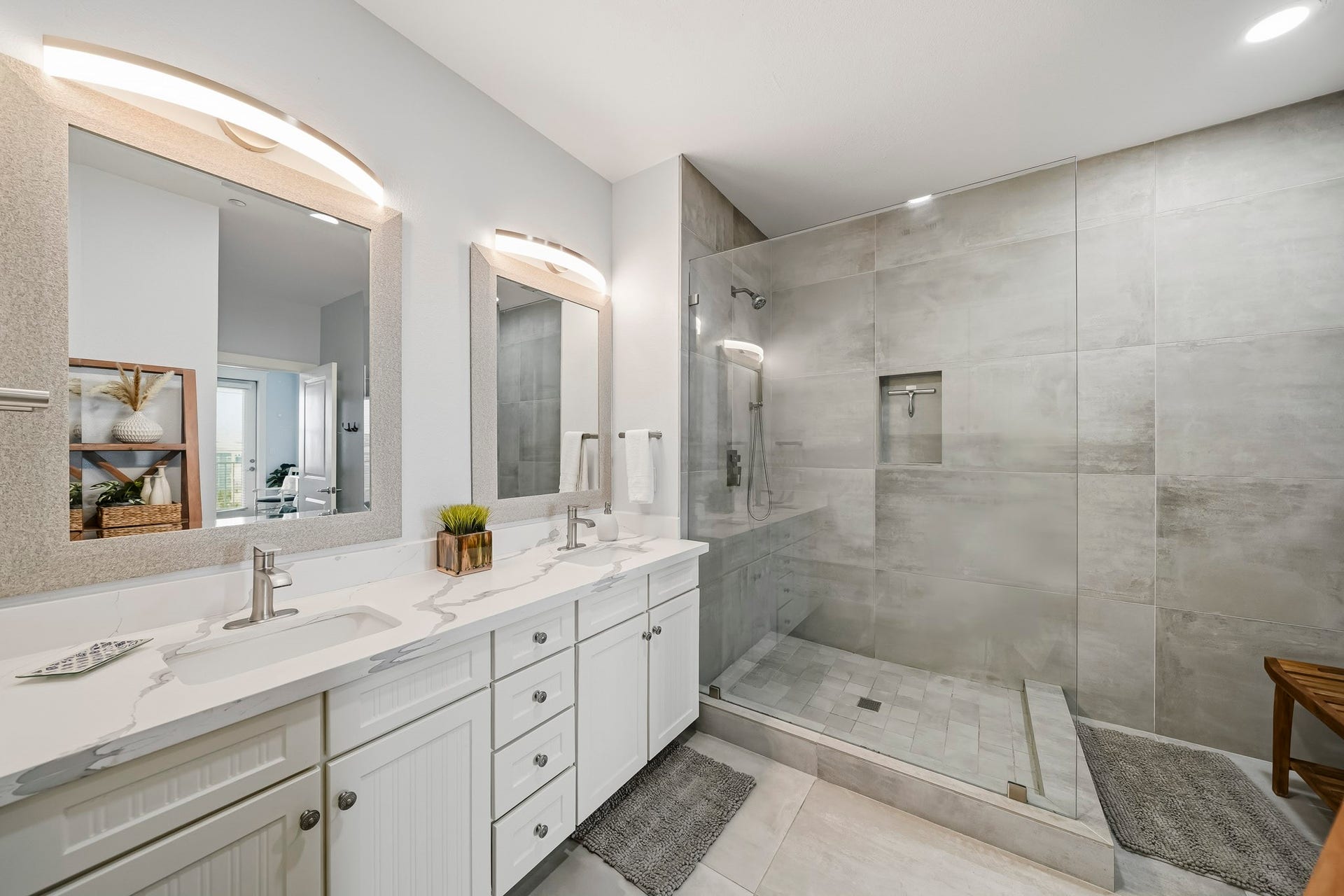 4121 Pointe West Drive, #301, Galveston, TX 77554 4121 Pointe West Drive, #301, Galveston, TX 77554
