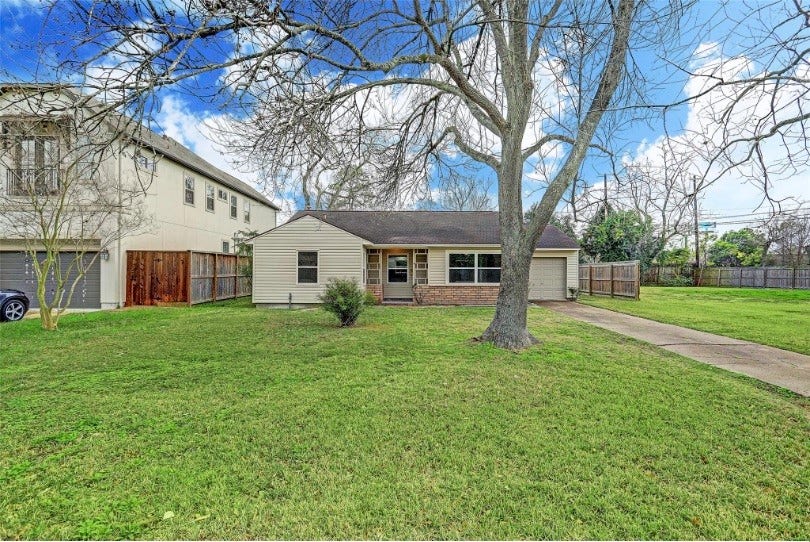 Property photo for 4627 Maple Street, Bellaire, TX