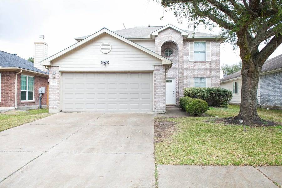 Property photo for 8910 Sage Place, Houston, TX
