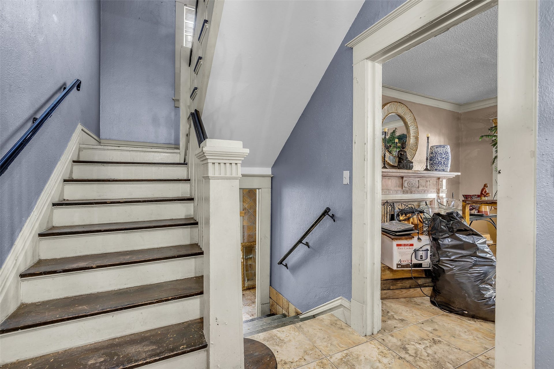 901 Kipling Street, Houston, TX 77006