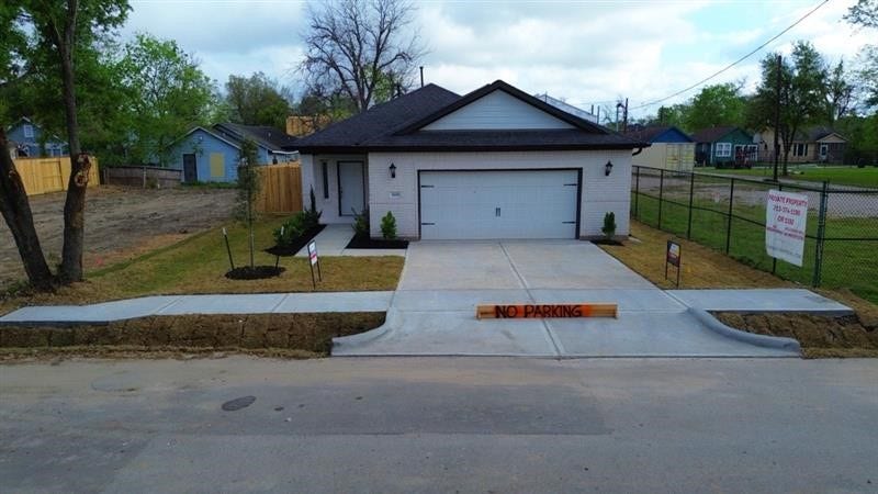 Property photo for 3325 Beulah Street, Houston, TX