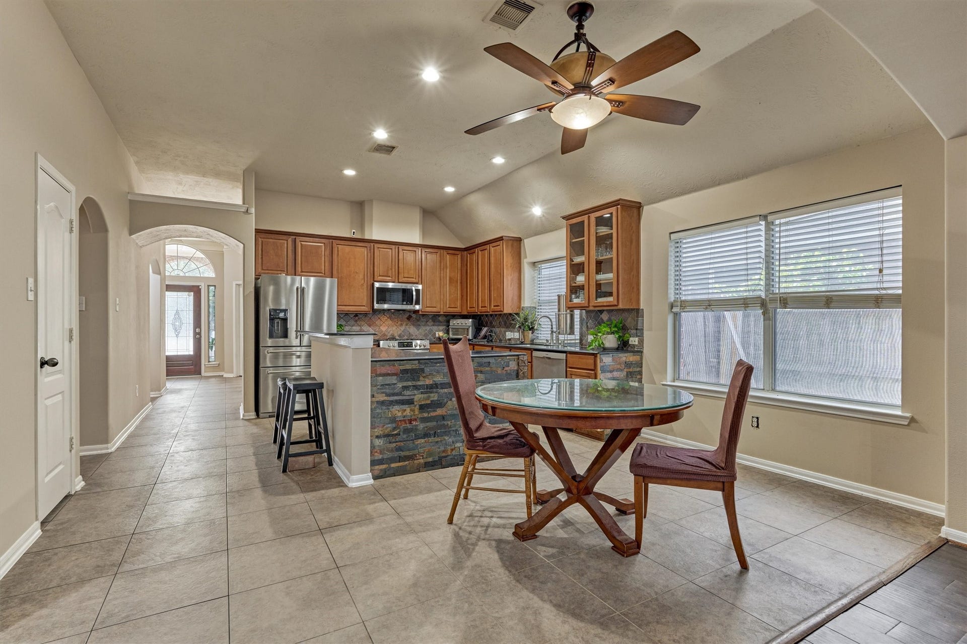 30311 Legacy Pines Drive, Spring, TX 77386 30311 Legacy Pines Drive, Spring, TX 77386