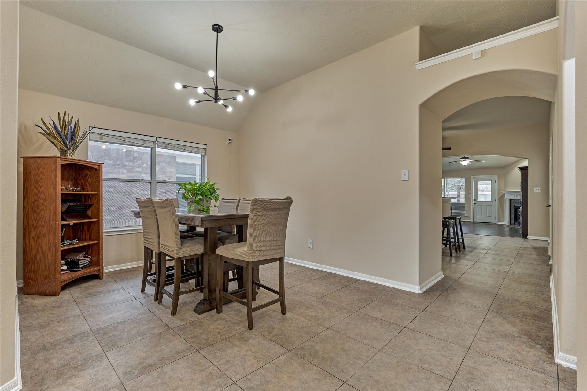 30311 Legacy Pines Drive, Spring, TX 77386 30311 Legacy Pines Drive, Spring, TX 77386