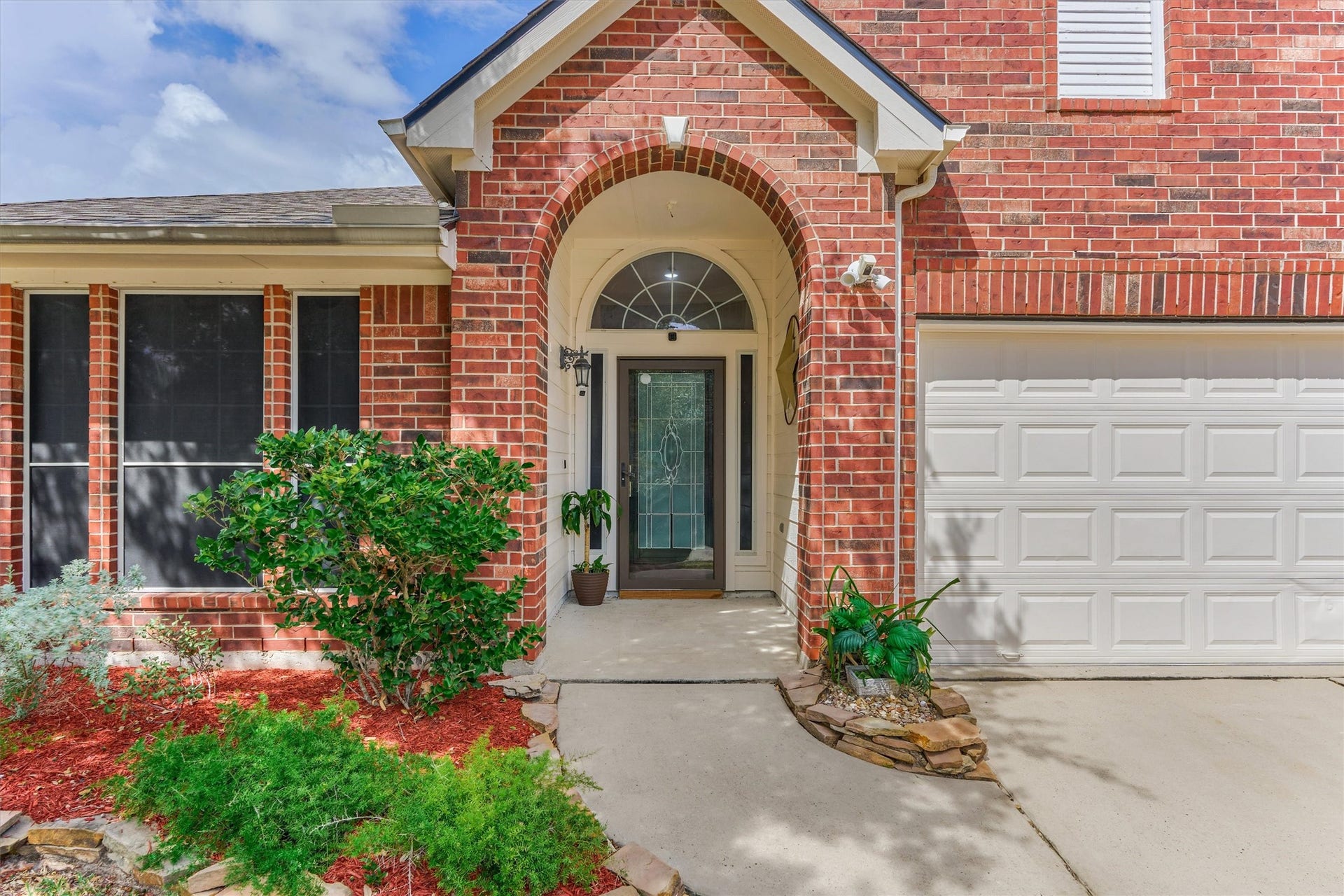 30311 Legacy Pines Drive, Spring, TX 77386 30311 Legacy Pines Drive, Spring, TX 77386
