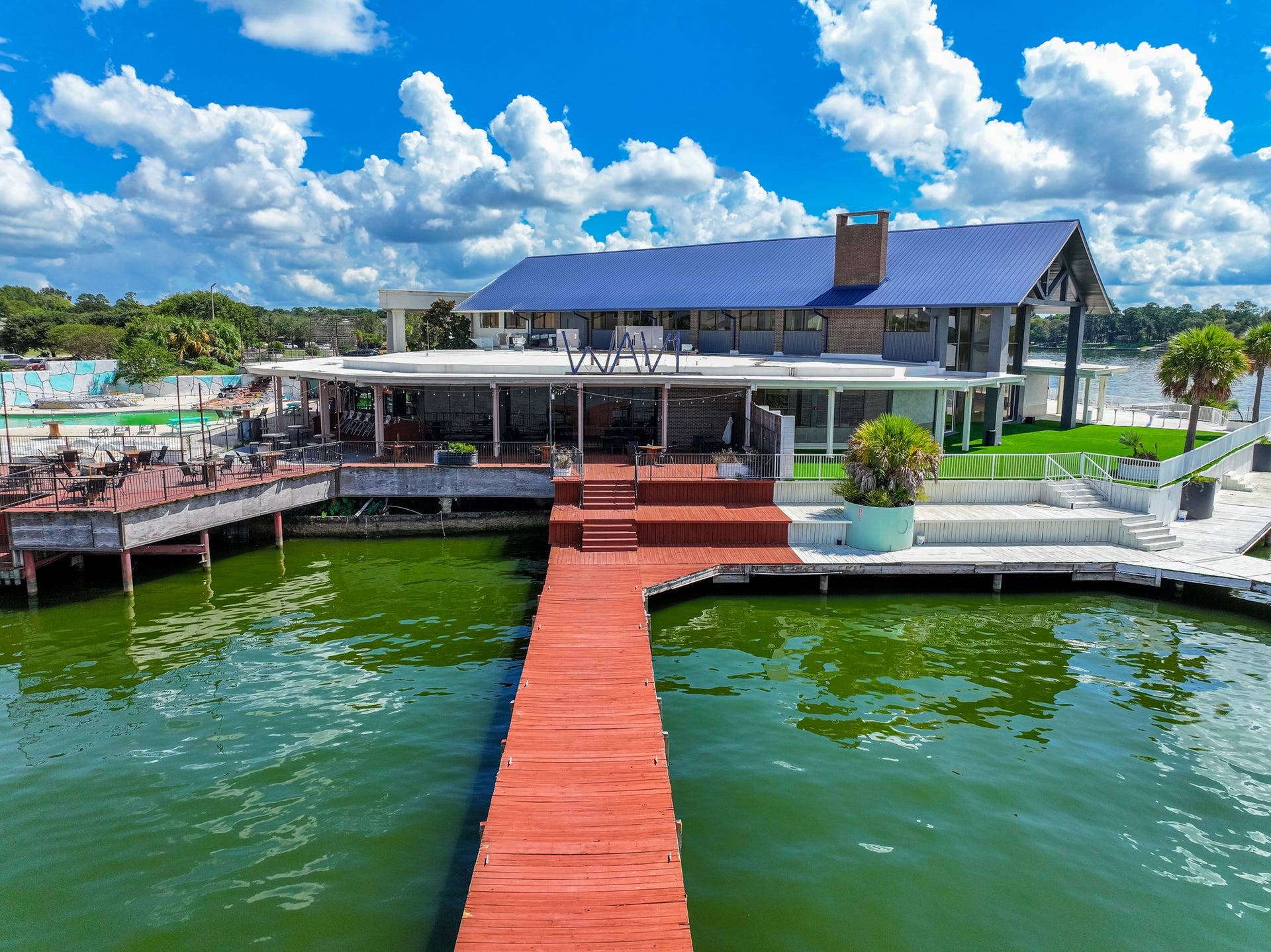 7083 Gentle Breeze Drive, Willis, TX 77318 Wave on Lake Conroe restaurant. (inside community)