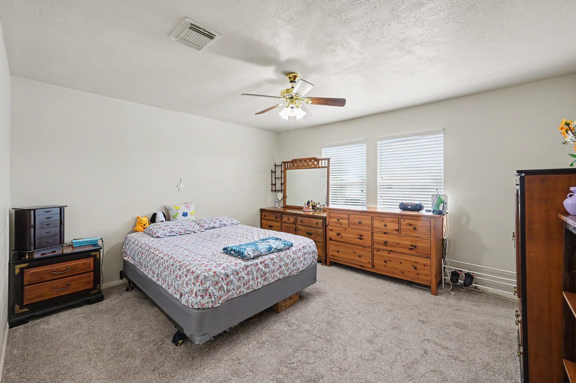1819 Emerald Pathway Drive, Spring, TX 77388 1819 Emerald Pathway Drive, Spring, TX 77388