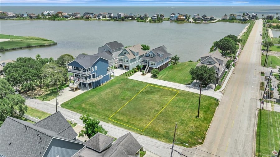 Property photo for 0 Hall Street, Lot 4, Seabrook, TX
