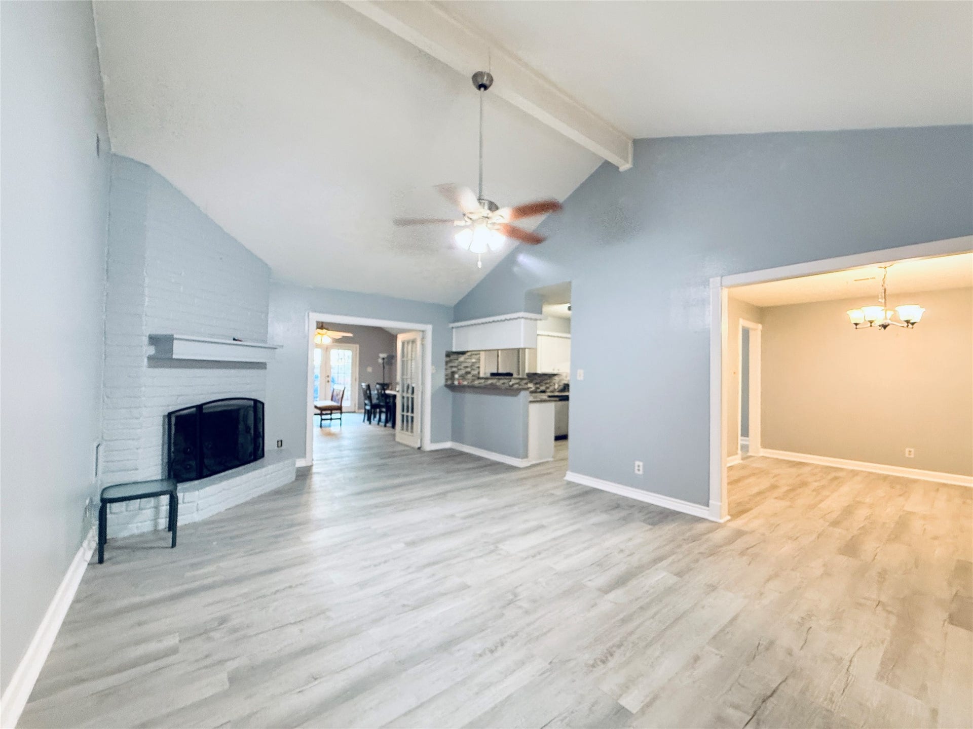 15331 Silverman Street, Houston, TX 77598 15331 Silverman Street, Houston, TX 77598