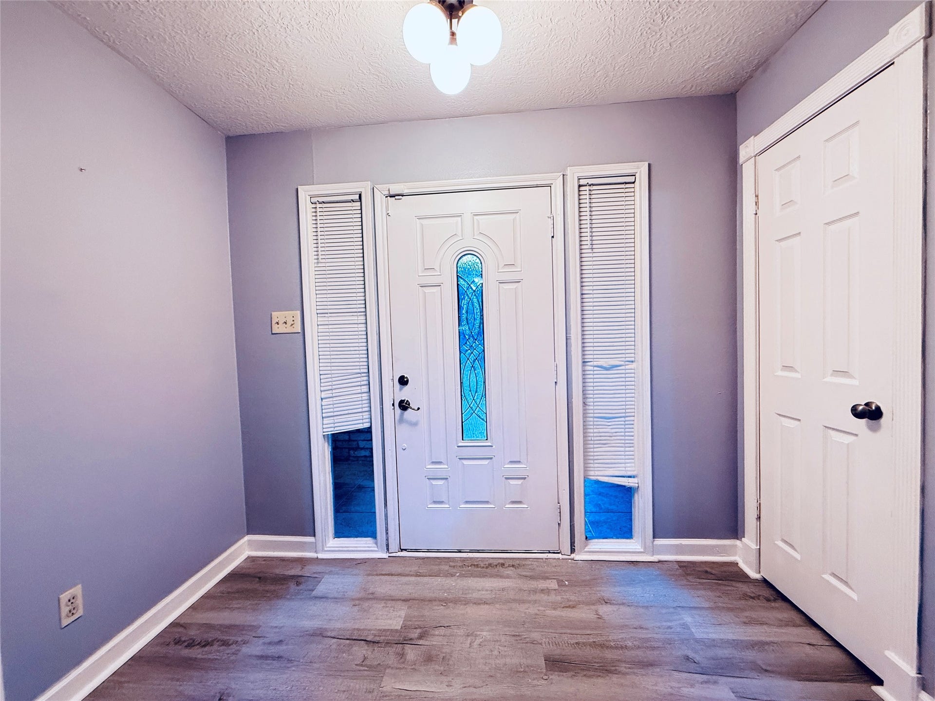15331 Silverman Street, Houston, TX 77598 15331 Silverman Street, Houston, TX 77598
