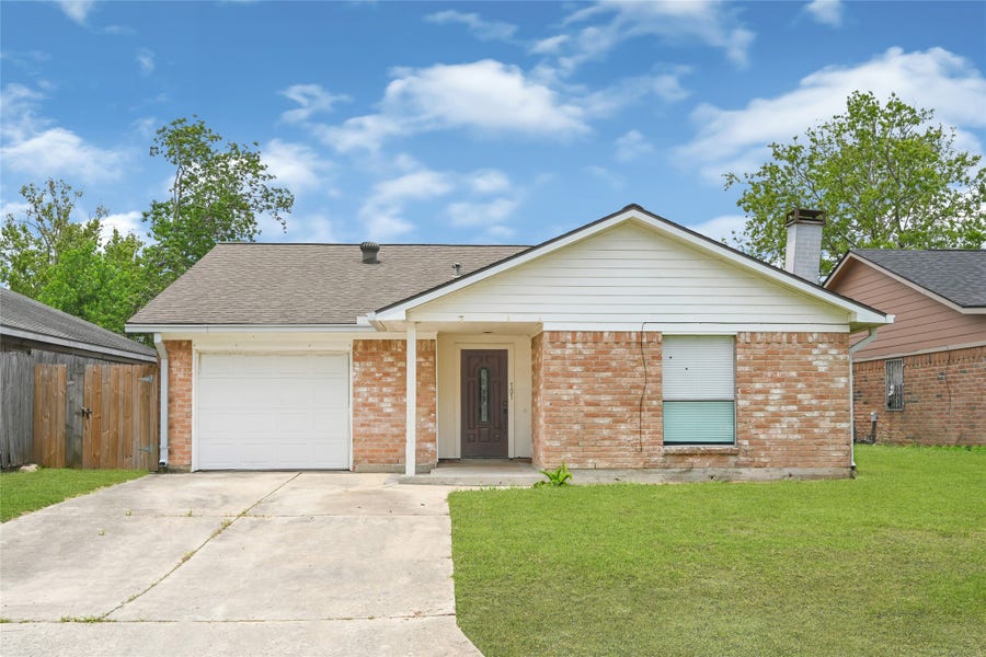 Property photo for 707 Connorvale Court, Houston, TX