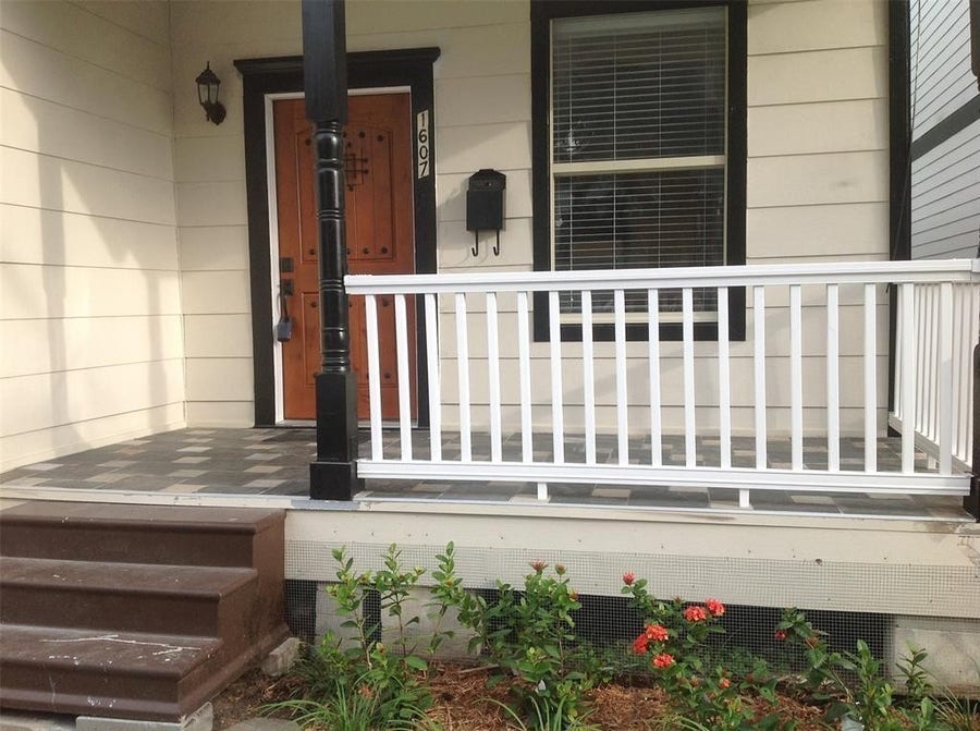 Property photo for 1607 Saint Charles Street, Houston, TX