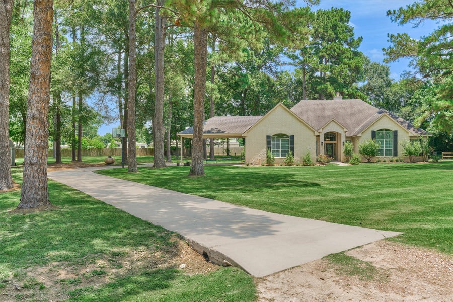 Property photo for 9102 Marshall Court, Magnolia, TX