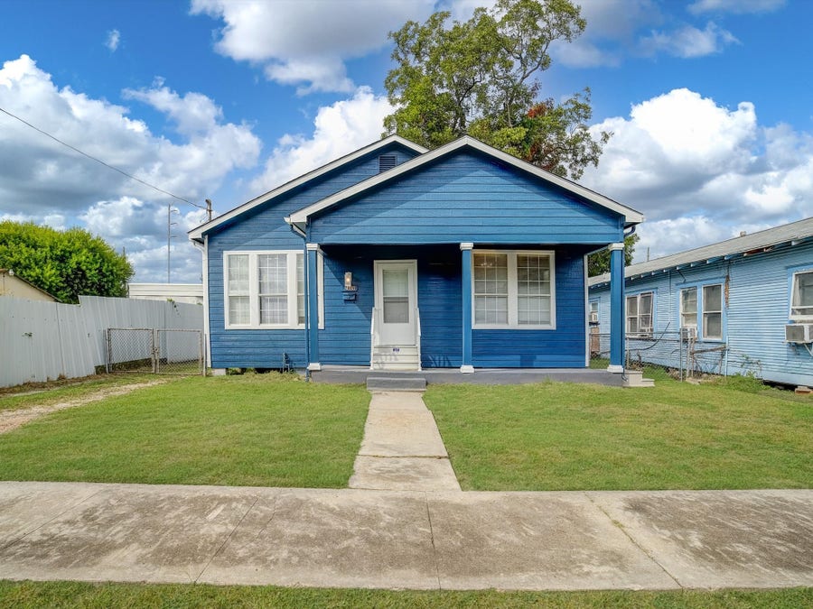 Property photo for 7609 Avenue E, Houston, TX