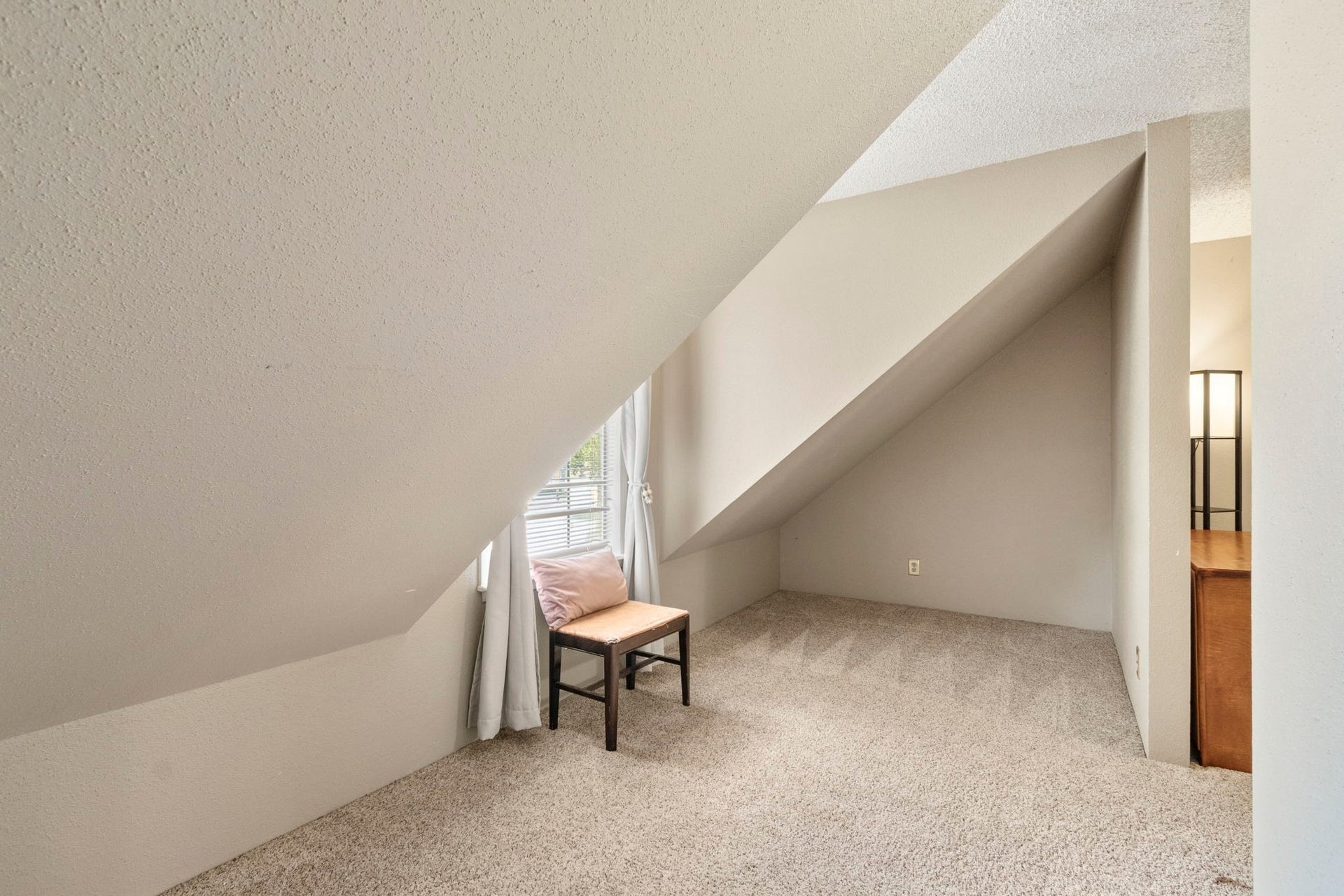 Two large upstairs bedrooms offer great space for sharing, with two side nooks that can be used for flexible storage, a home office or study area, or a cozy reading or gaming space filled with natural light.