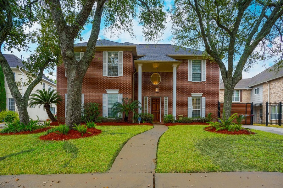 Property photo for 8915 Wallington Drive, Houston, TX