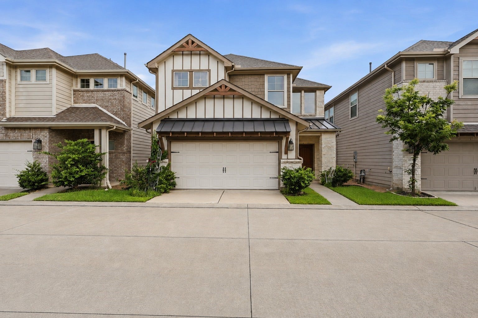 4028 Starbright Street, Houston, TX 77018 A beautiful gem in the desirable Oak Forest Manor subdivision, this two-story home showcases an exceptional stone and siding facade, a two-car garage, and neat landscaping across a spacious four-bedroom, three-bath layout.