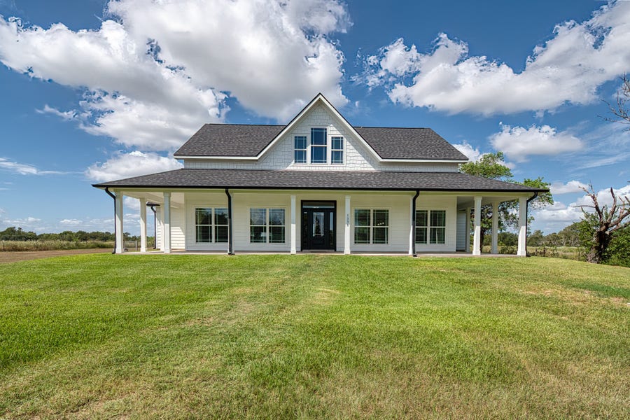 Property photo for 1335 Hilltop Road, East Bernard, TX