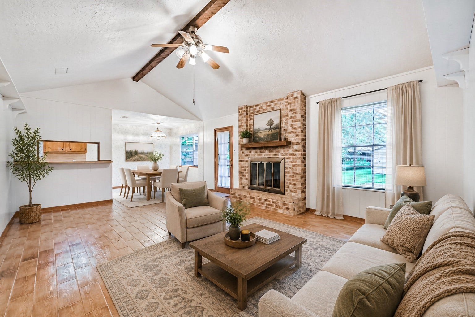 2012 Scott Street, La Marque, TX 77568 Virtually staged living room