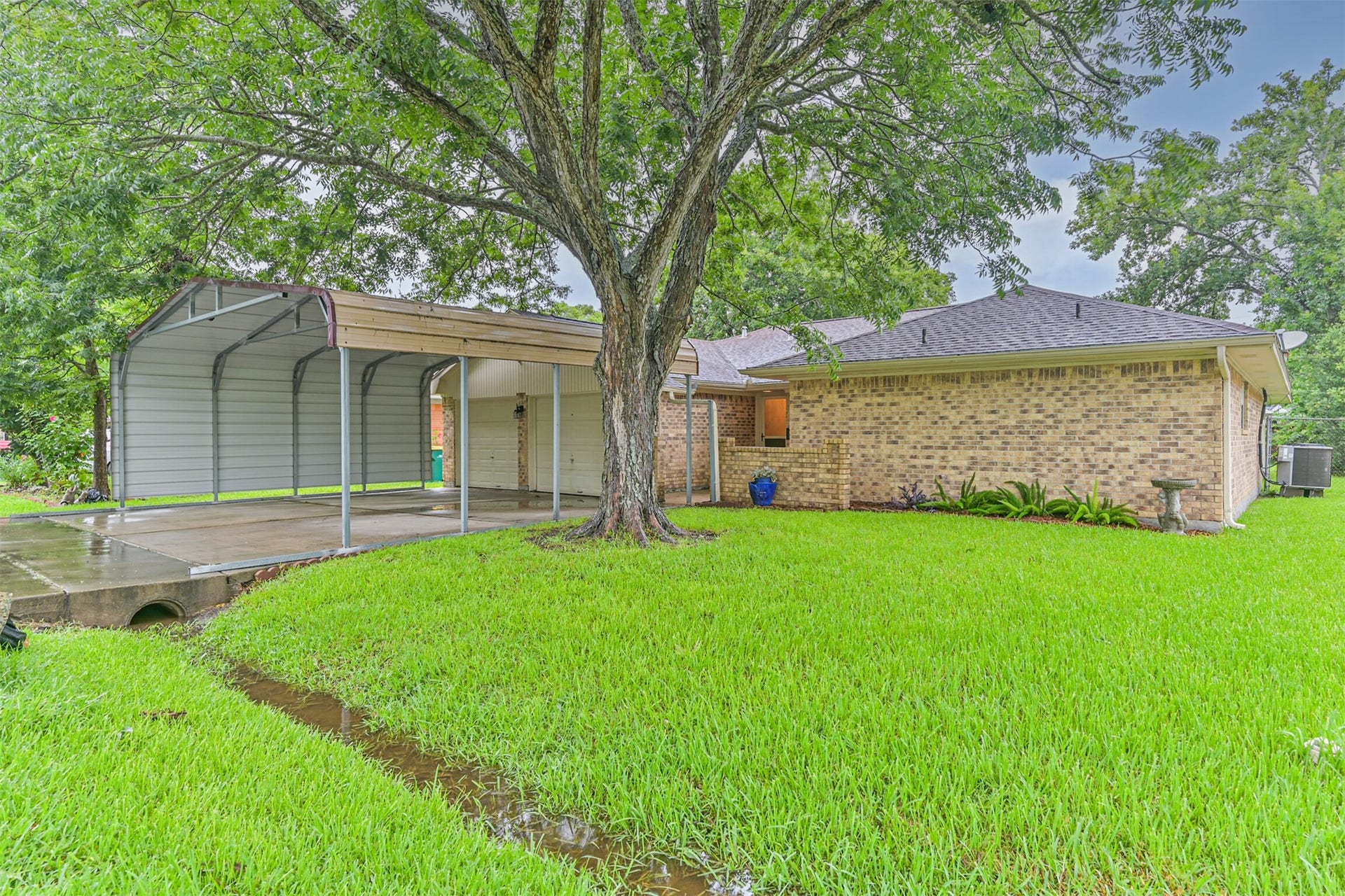 2012 Scott Street, La Marque, TX 77568 2012 Scott Street, La Marque, TX 77568