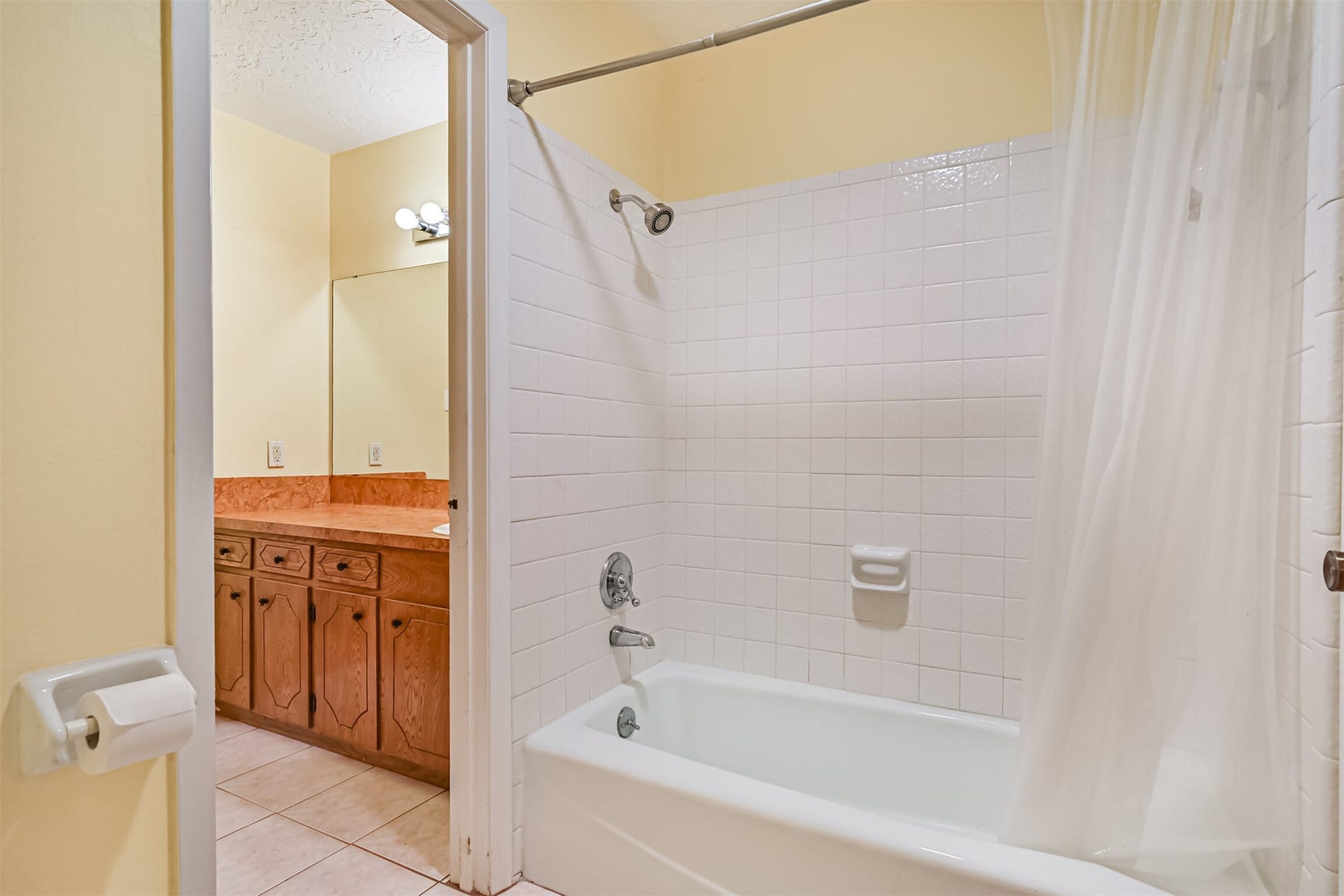2012 Scott Street, La Marque, TX 77568 2012 Scott Street, La Marque, TX 77568
