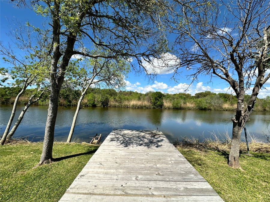 Property photo for 1910 Duncan Drive, Oyster Creek, TX