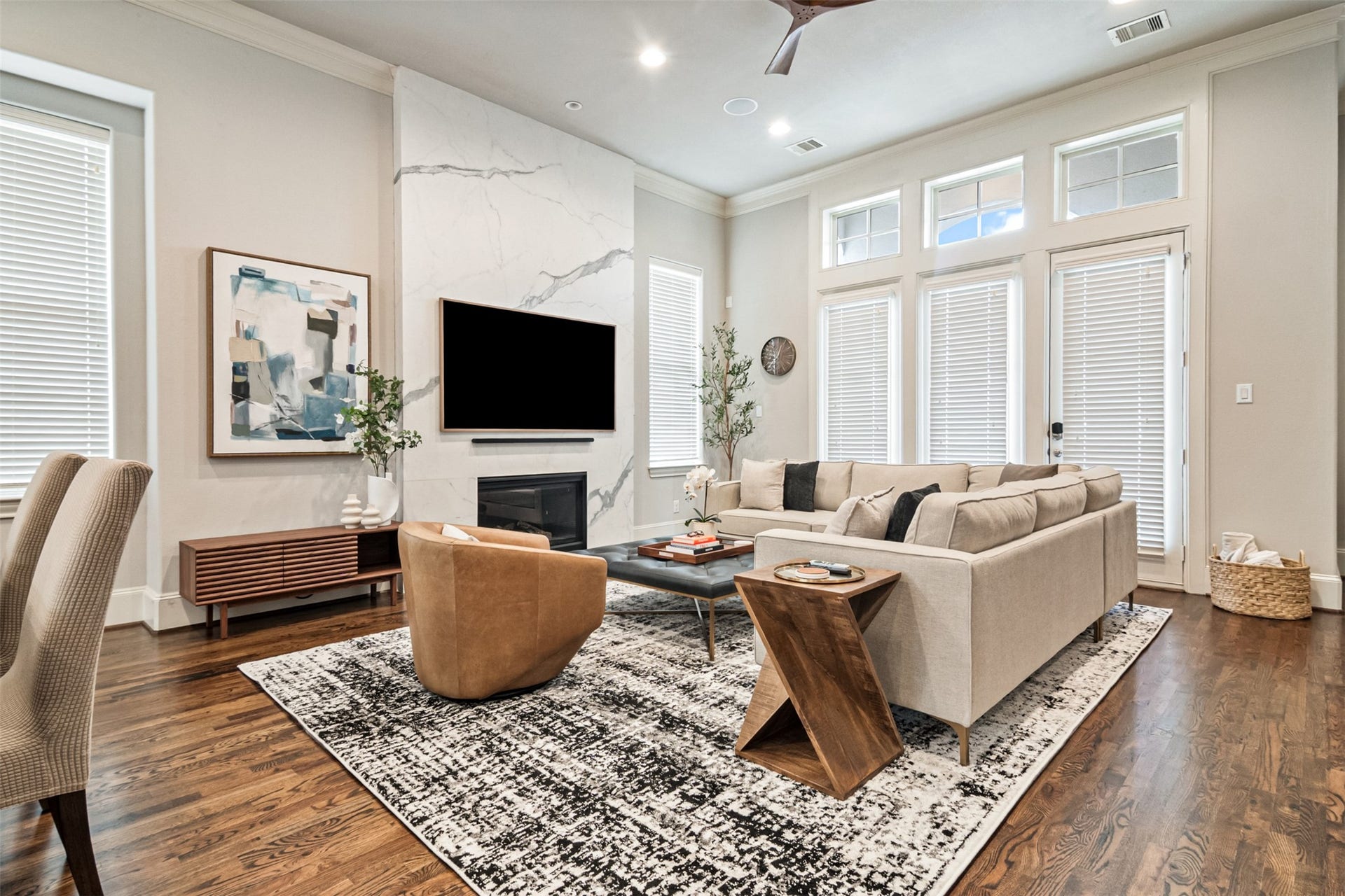 1847 Edwards Street, Houston, TX 77007 1847 Edwards Street, Houston, TX 77007