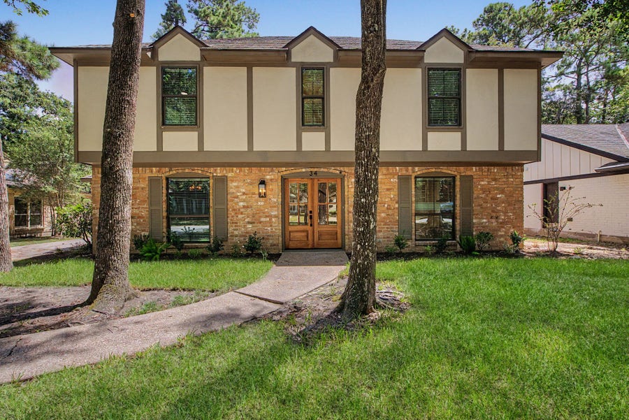 Property photo for 34 Brushwood Court, The Woodlands, TX