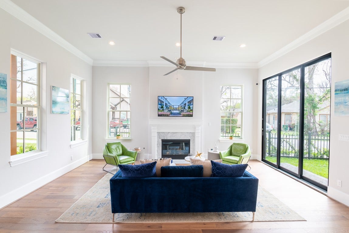 Light, light, and more light!  10' sliding doors.