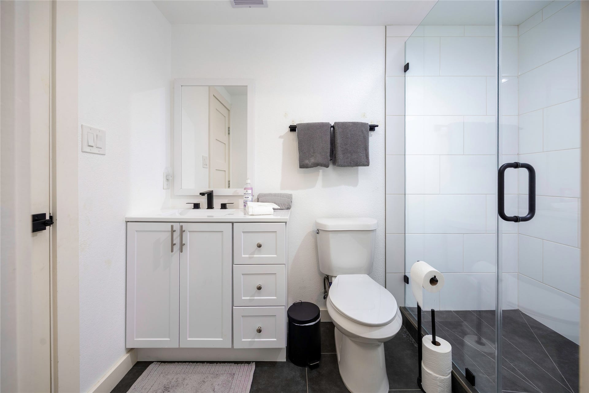 1305 Blodgett Street, Houston, TX 77004 1305 Blodgett Street, Houston, TX 77004