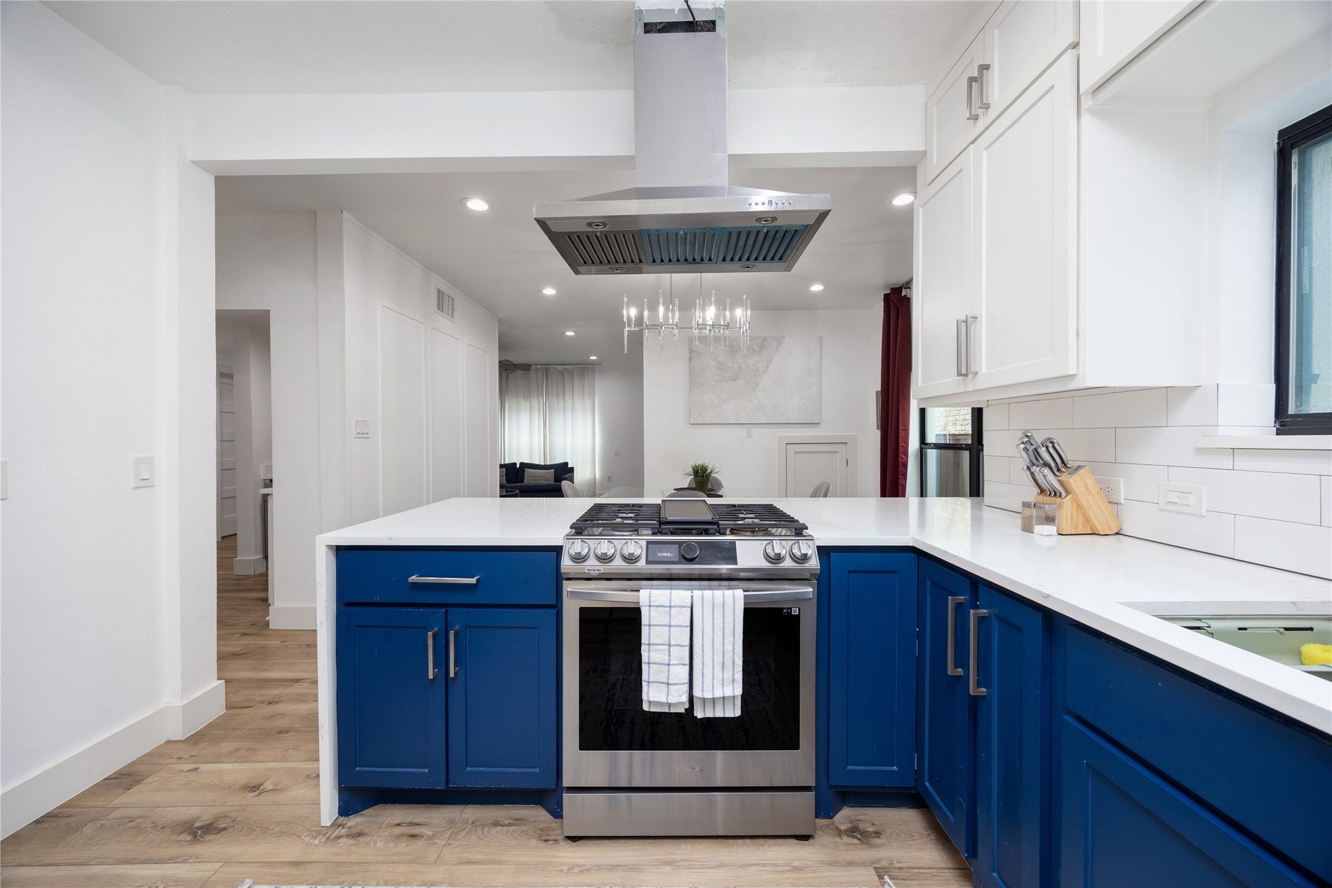 1305 Blodgett Street, Houston, TX 77004 1305 Blodgett Street, Houston, TX 77004