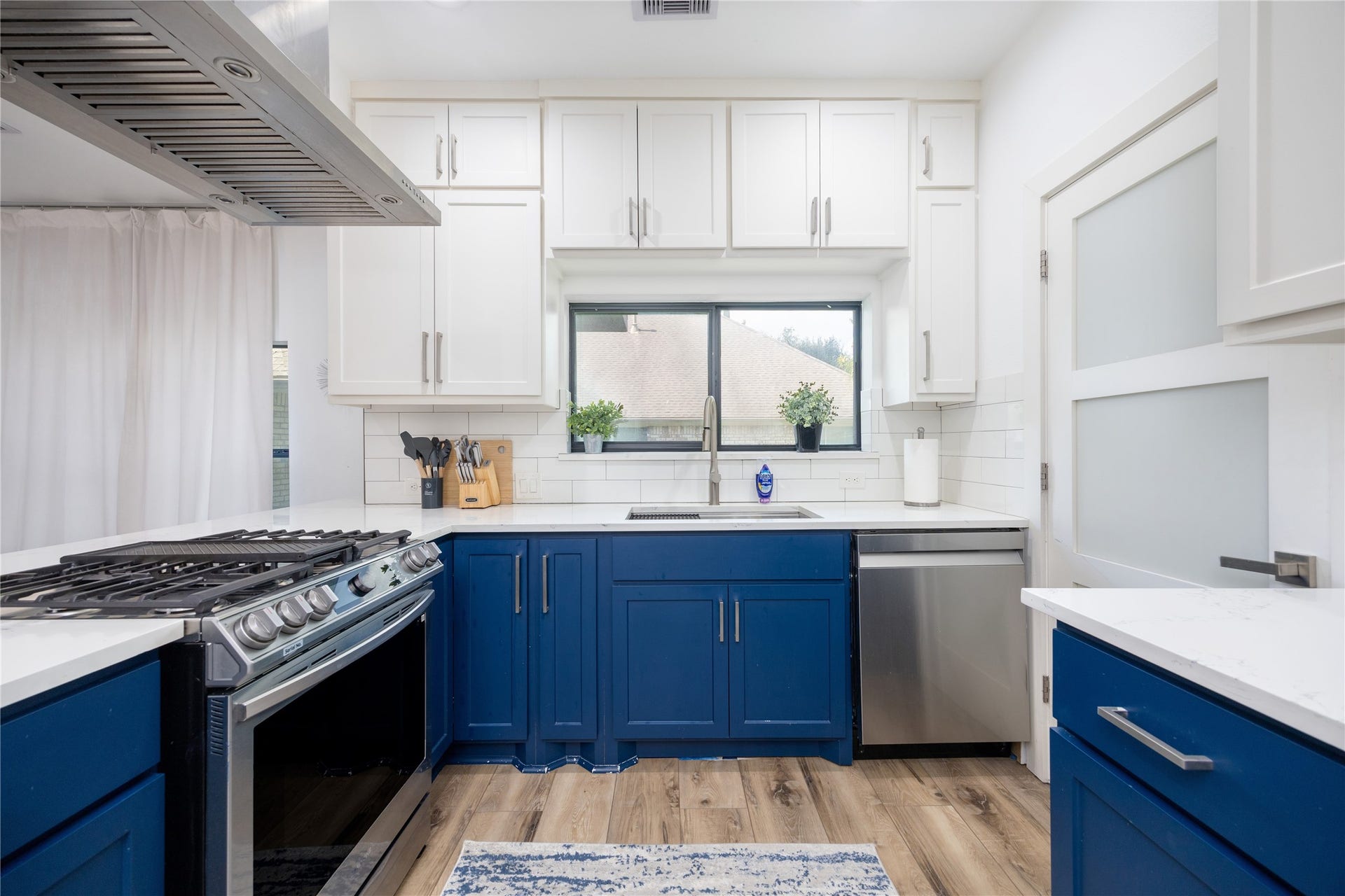 1305 Blodgett Street, Houston, TX 77004 1305 Blodgett Street, Houston, TX 77004