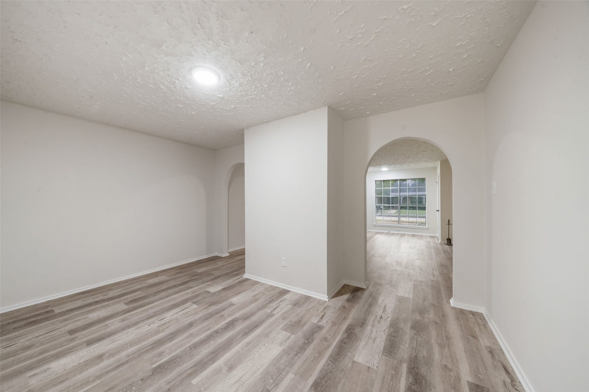 9230 Baronsmede Drive, Houston, TX 77083 9230 Baronsmede Drive, Houston, TX 77083