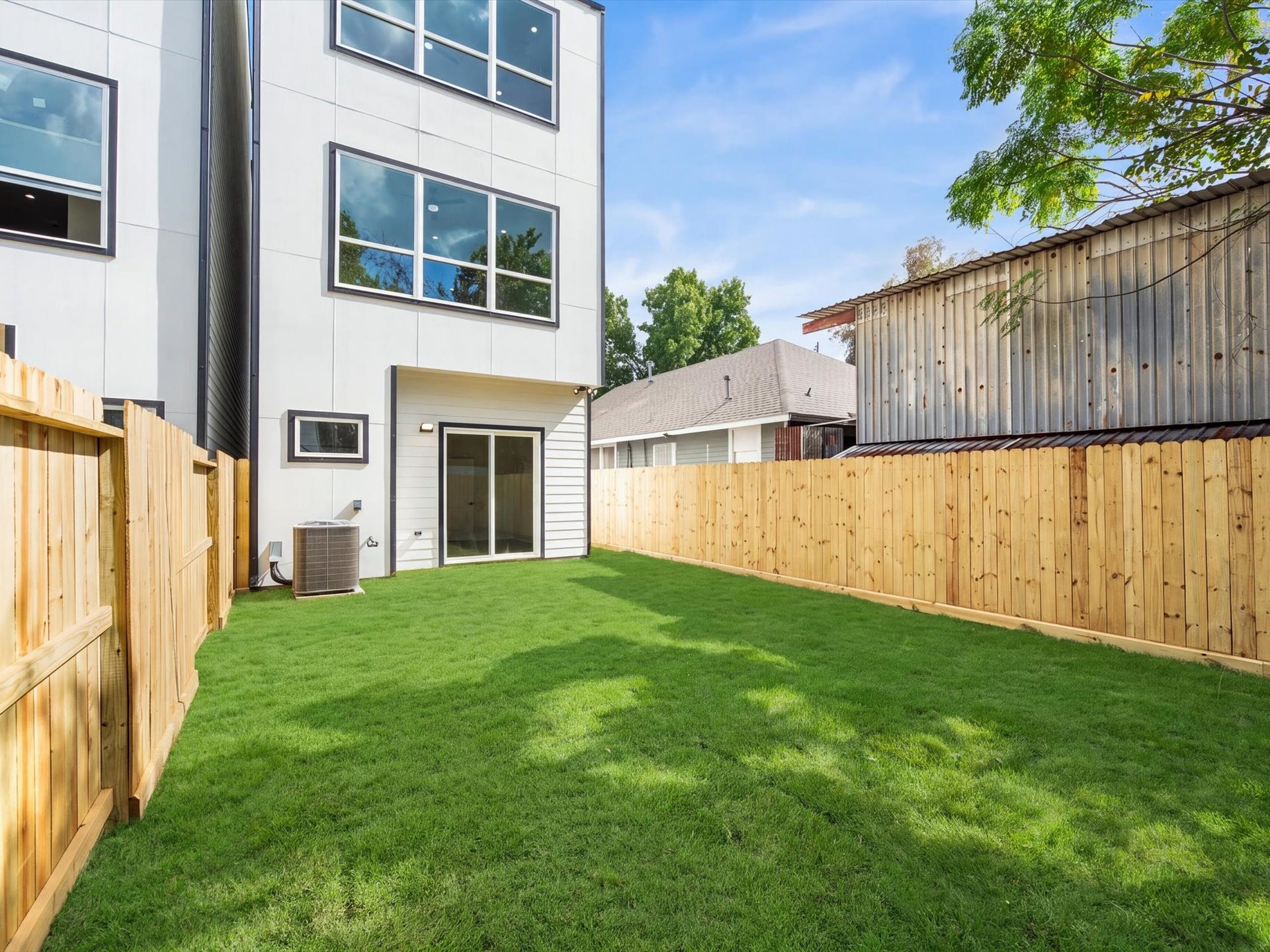 120 Estelle Street, Houston, TX 77003 120 Estelle Street, Houston, TX 77003