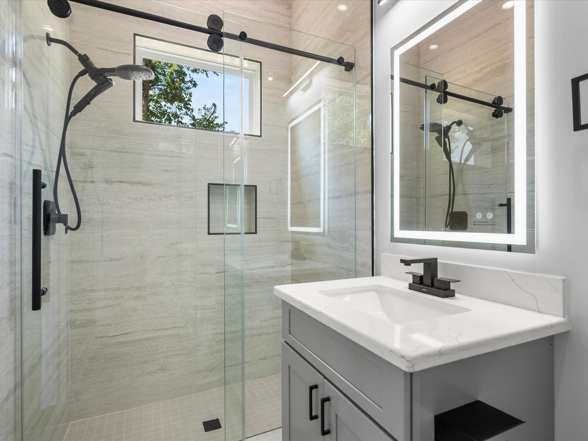 120 Estelle Street, Houston, TX 77003 120 Estelle Street, Houston, TX 77003