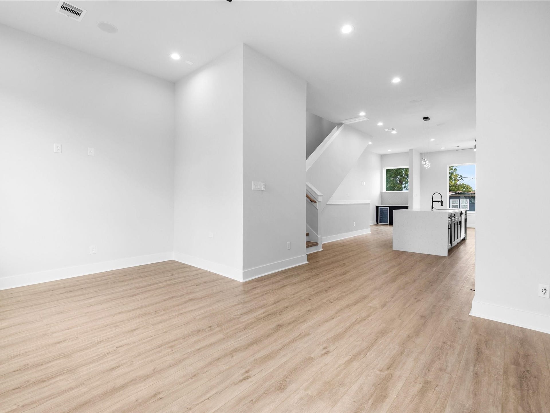120 Estelle Street, Houston, TX 77003 Contemporary finishes and abundant natural light create an inviting atmosphere for relaxing or entertaining, with an open feel that enhances everyday living.
