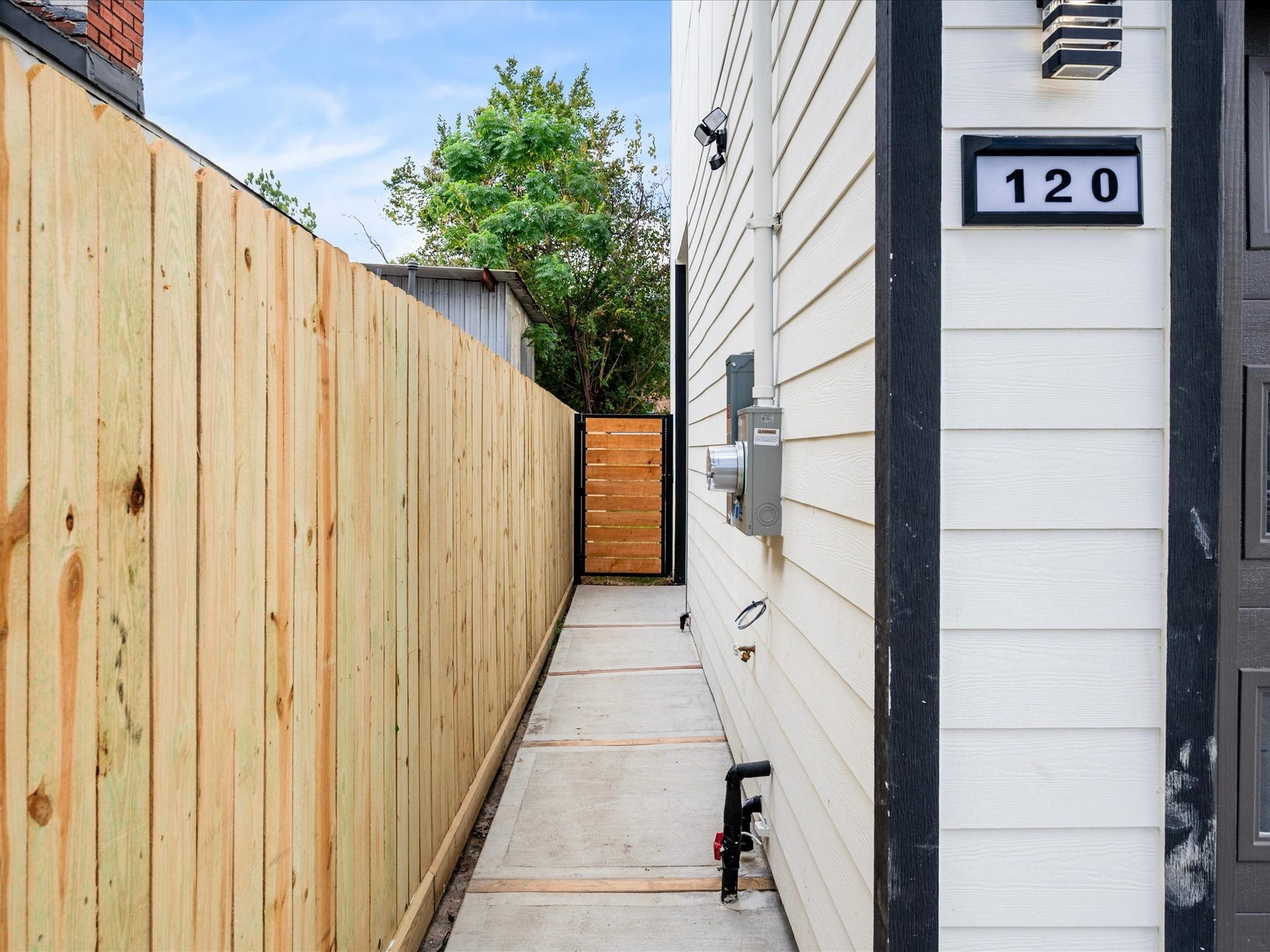 120 Estelle Street, Houston, TX 77003 120 Estelle Street, Houston, TX 77003