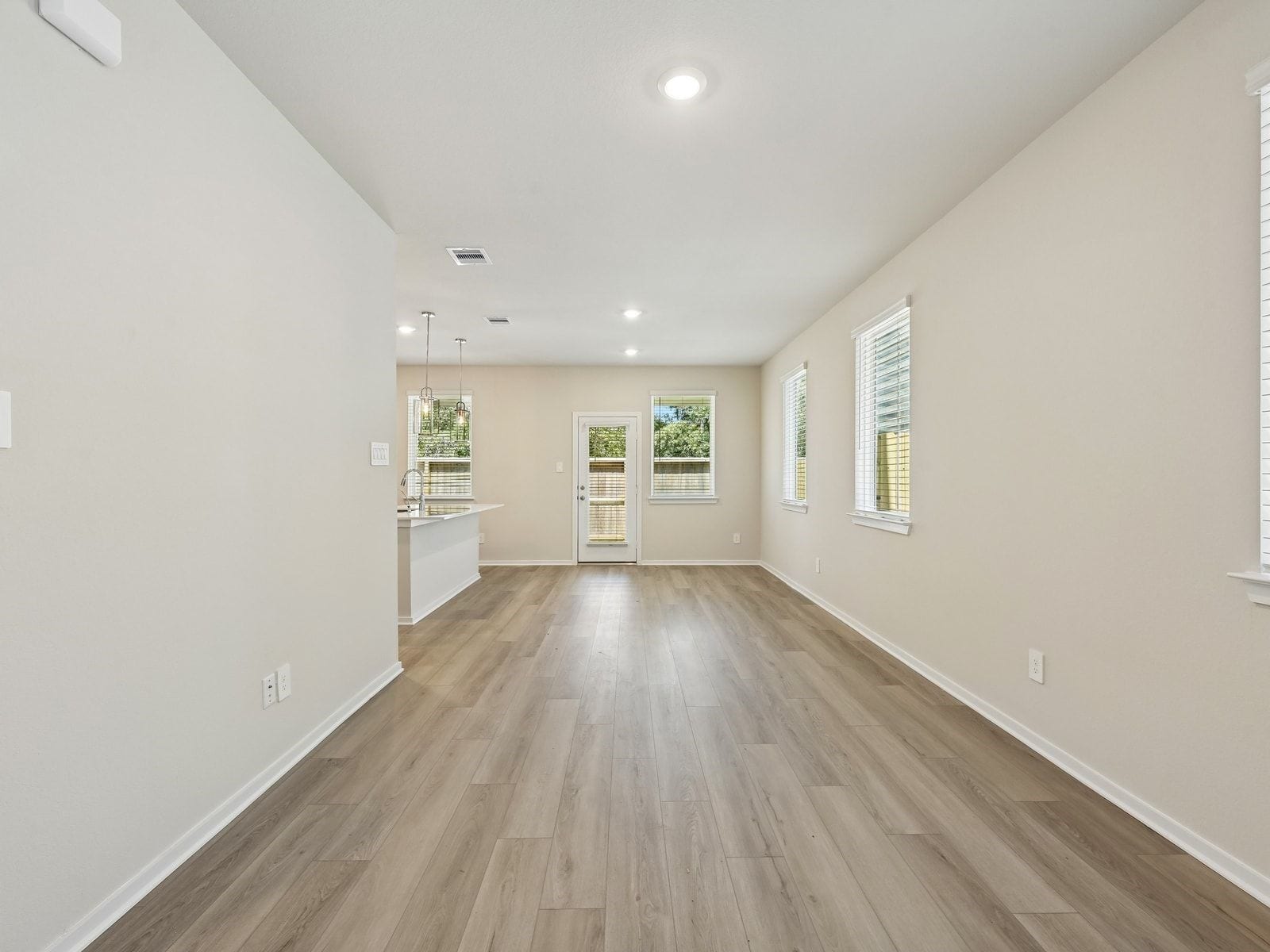 19975 Emerald Bend Way, Atascocita, TX 77346 19975 Emerald Bend Way, Atascocita, TX 77346