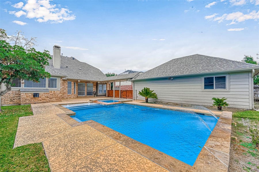 Property photo for 6106 Laguna Del Rey Drive, Houston, TX