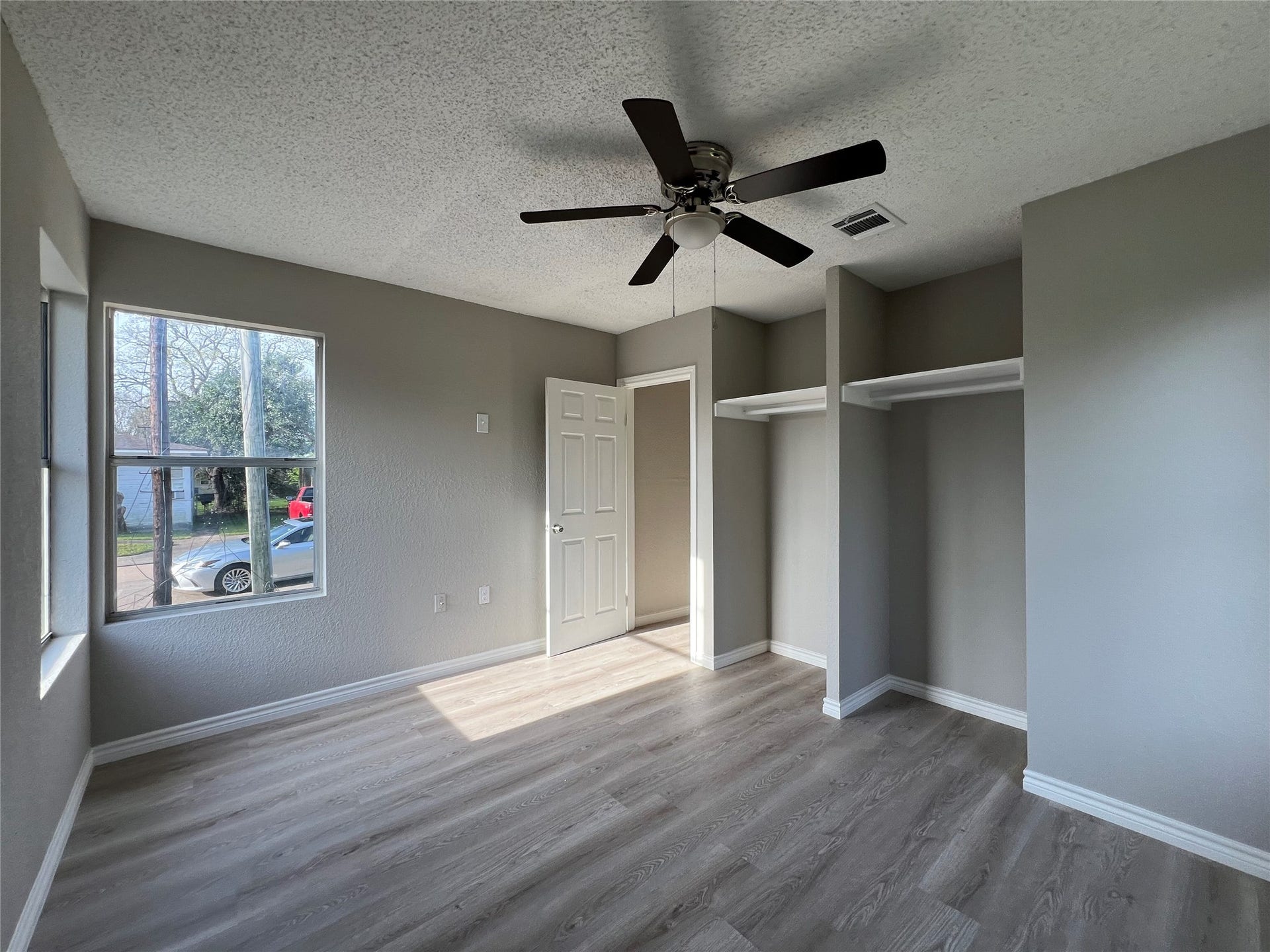 1324 W 10th Street, Freeport, TX 77541 1324 W 10th Street, Freeport, TX 77541