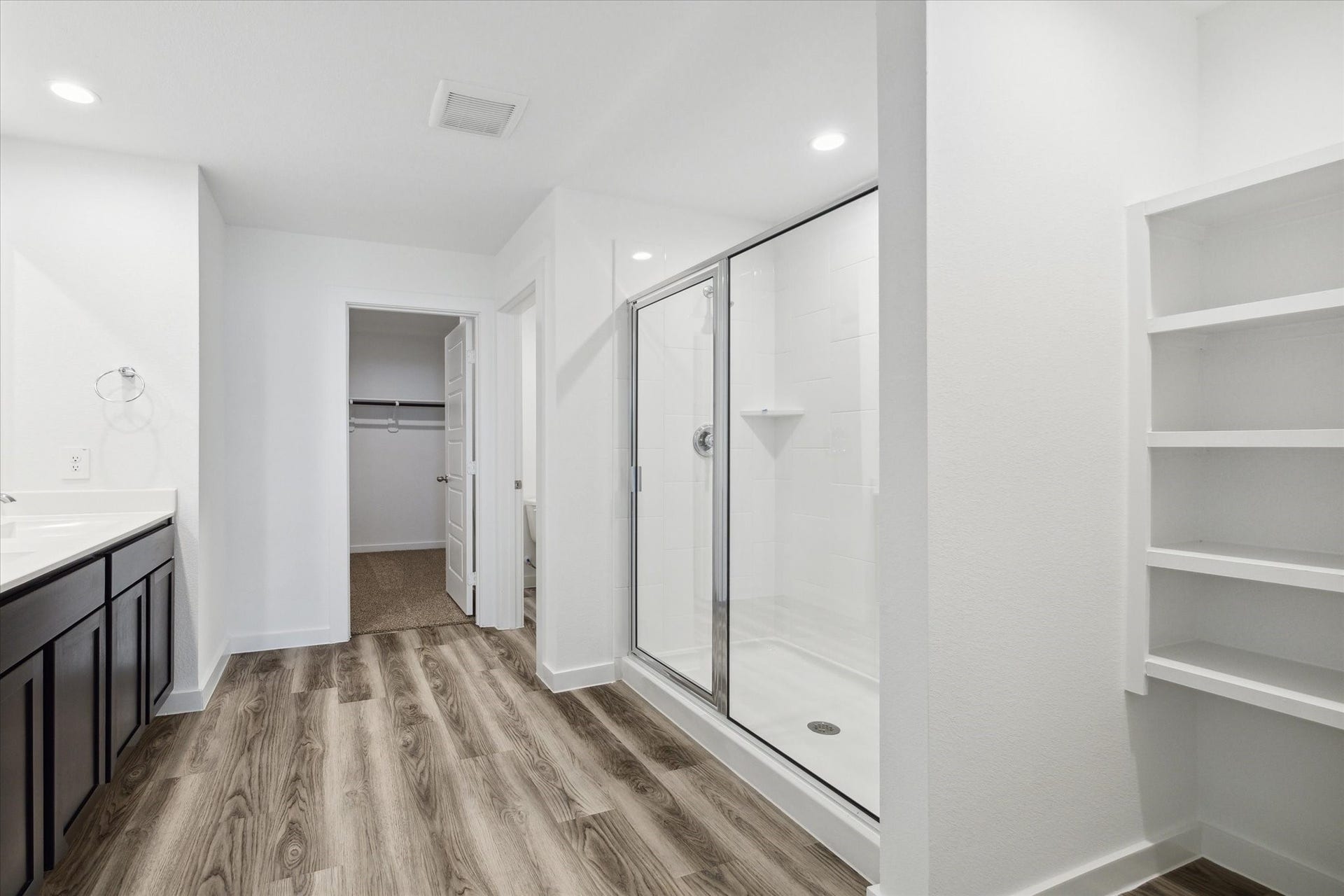 12322 Brandenburg Gate Drive, Houston, TX 77047 12322 Brandenburg Gate Drive, Houston, TX 77047