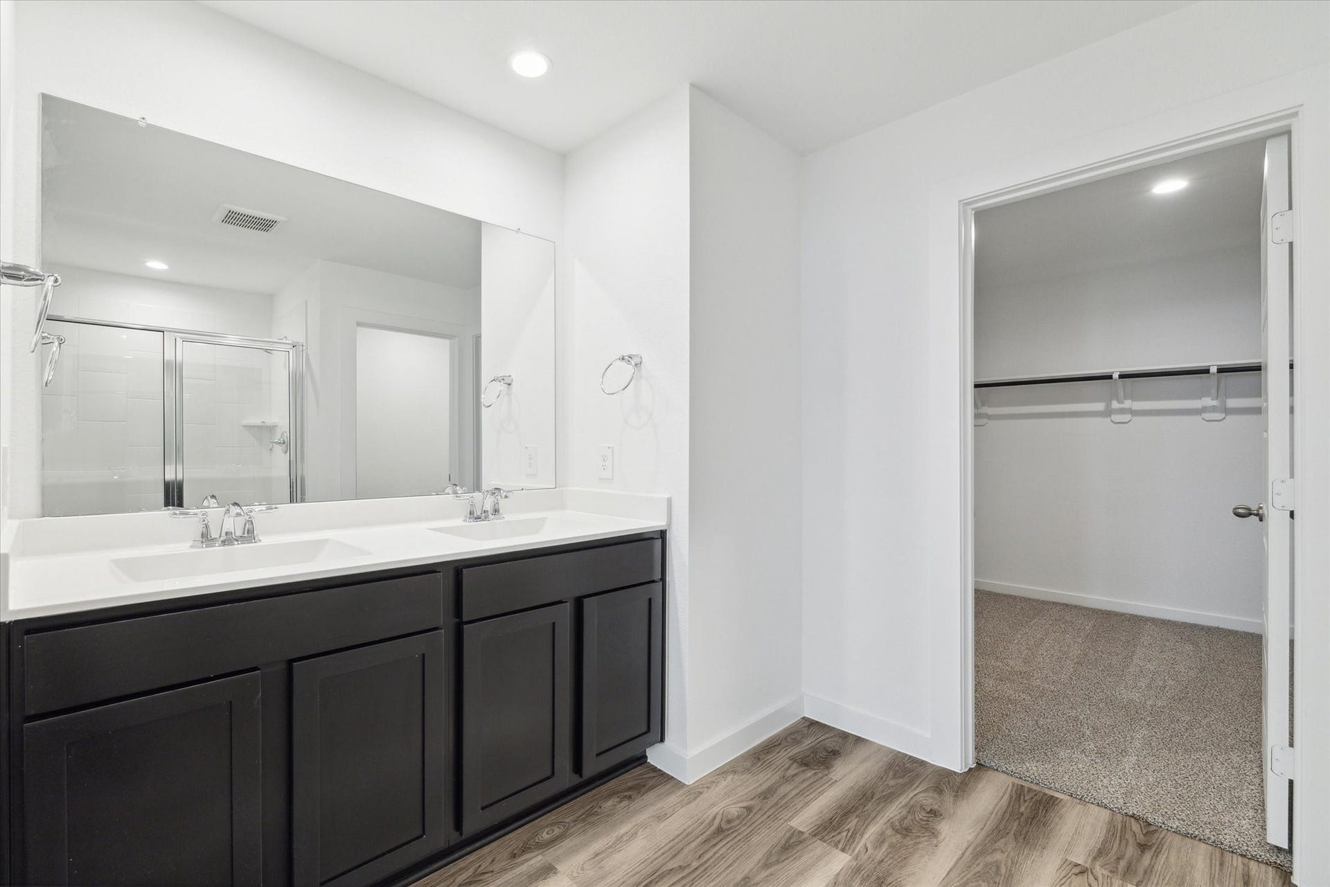 12322 Brandenburg Gate Drive, Houston, TX 77047 12322 Brandenburg Gate Drive, Houston, TX 77047