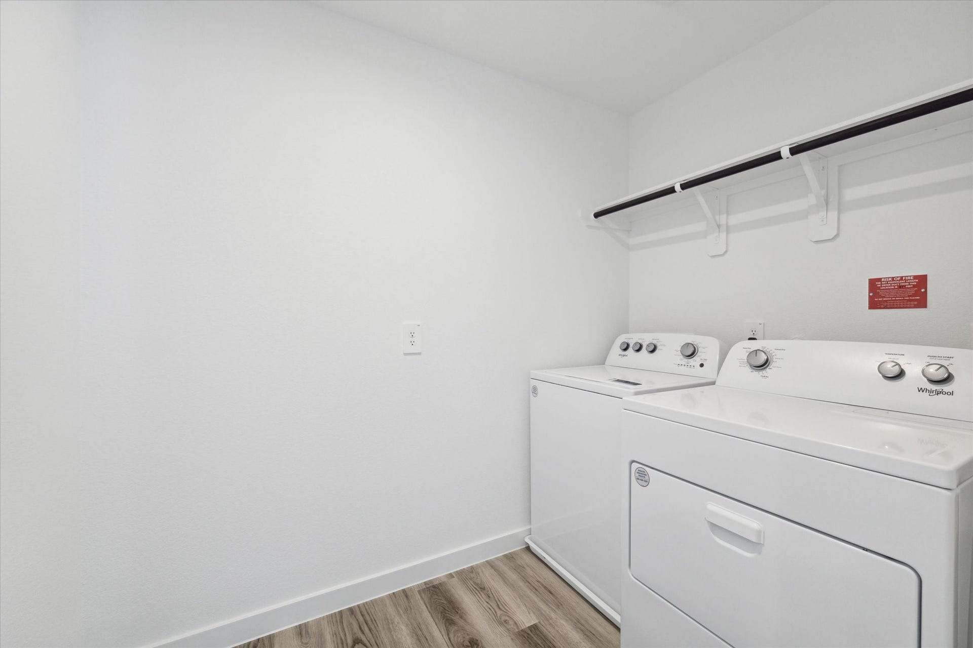 12322 Brandenburg Gate Drive, Houston, TX 77047 12322 Brandenburg Gate Drive, Houston, TX 77047