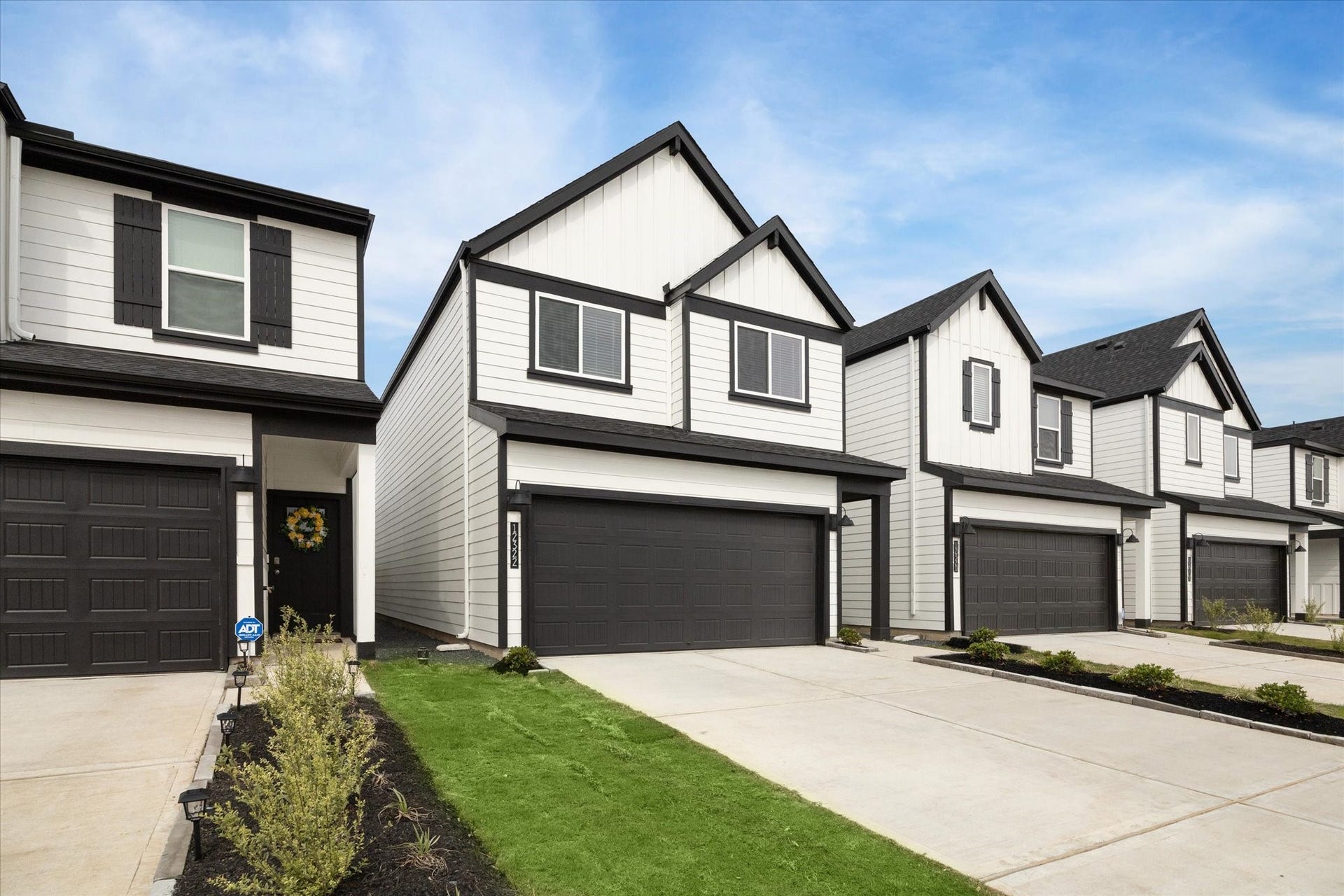 12322 Brandenburg Gate Drive, Houston, TX 77047 12322 Brandenburg Gate Drive, Houston, TX 77047