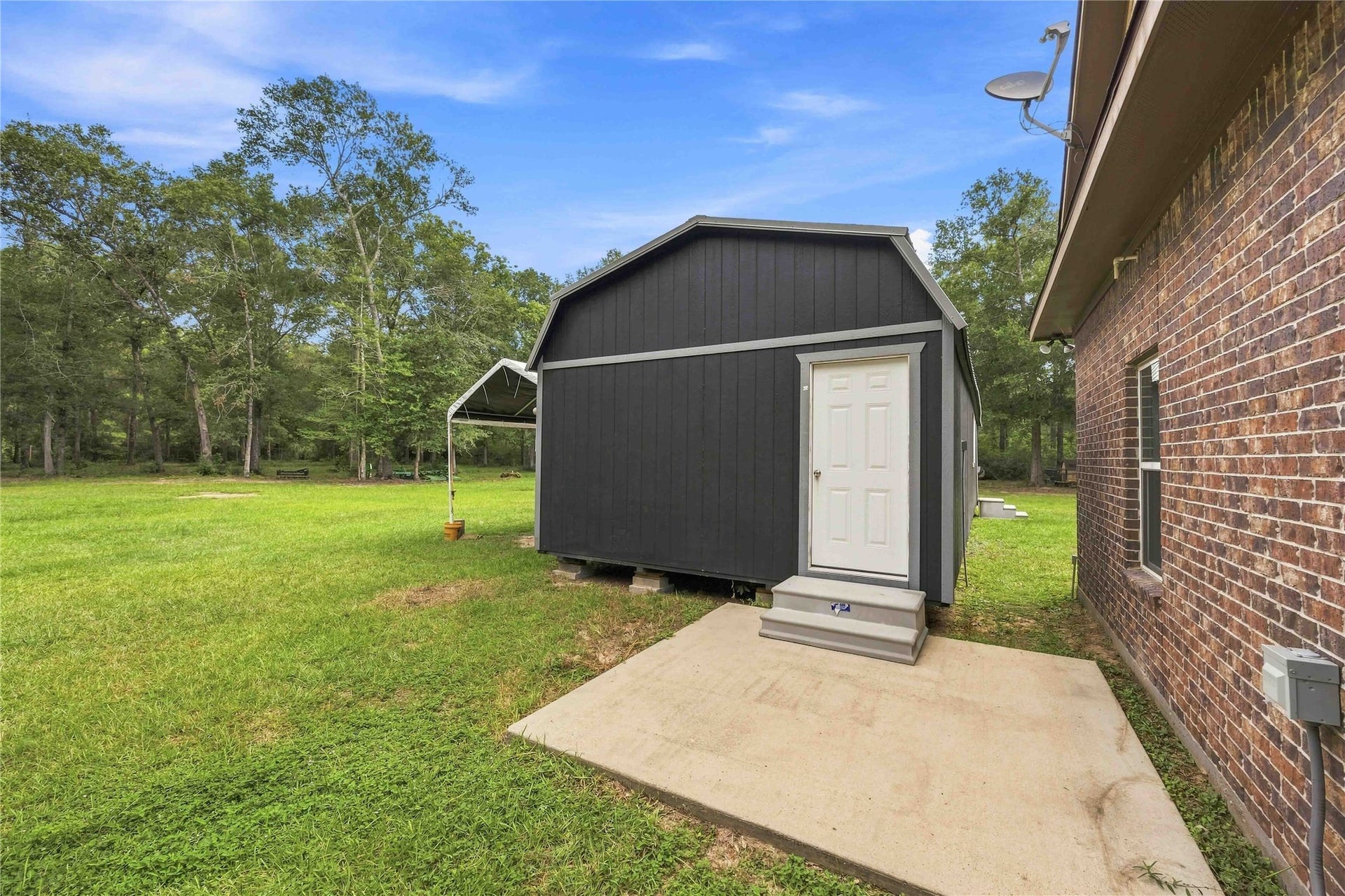21015 Angus Drive, Cleveland, TX 77328 21015 Angus Drive, Cleveland, TX 77328