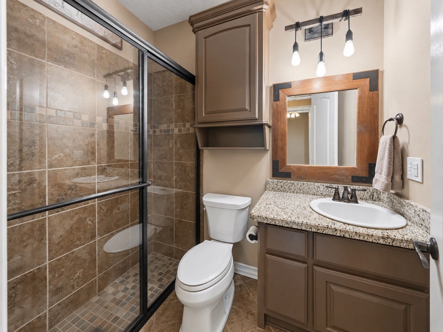 21015 Angus Drive, Cleveland, TX 77328 21015 Angus Drive, Cleveland, TX 77328