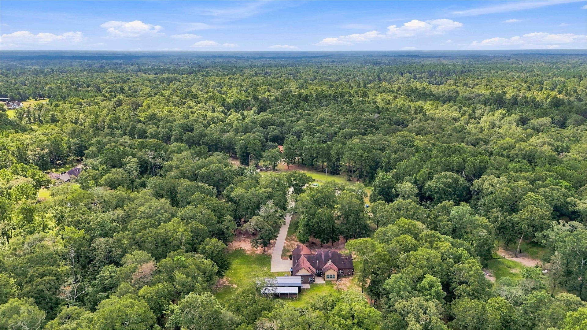 21015 Angus Drive, Cleveland, TX 77328 21015 Angus Drive, Cleveland, TX 77328