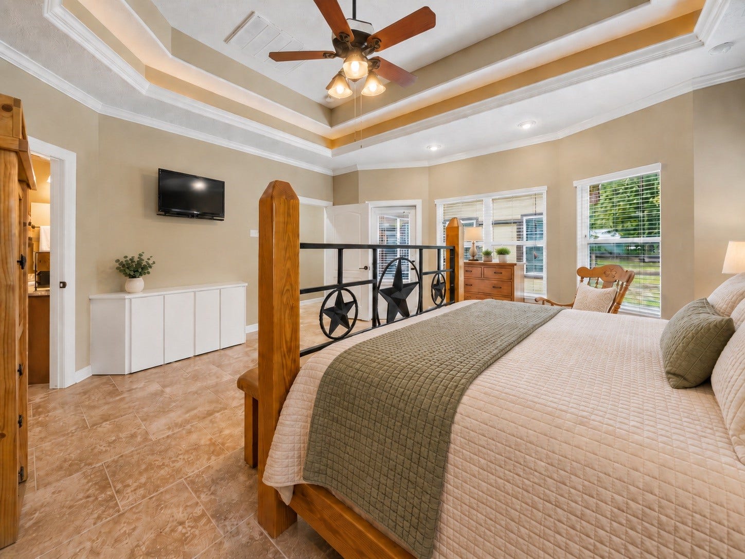 21015 Angus Drive, Cleveland, TX 77328 21015 Angus Drive, Cleveland, TX 77328