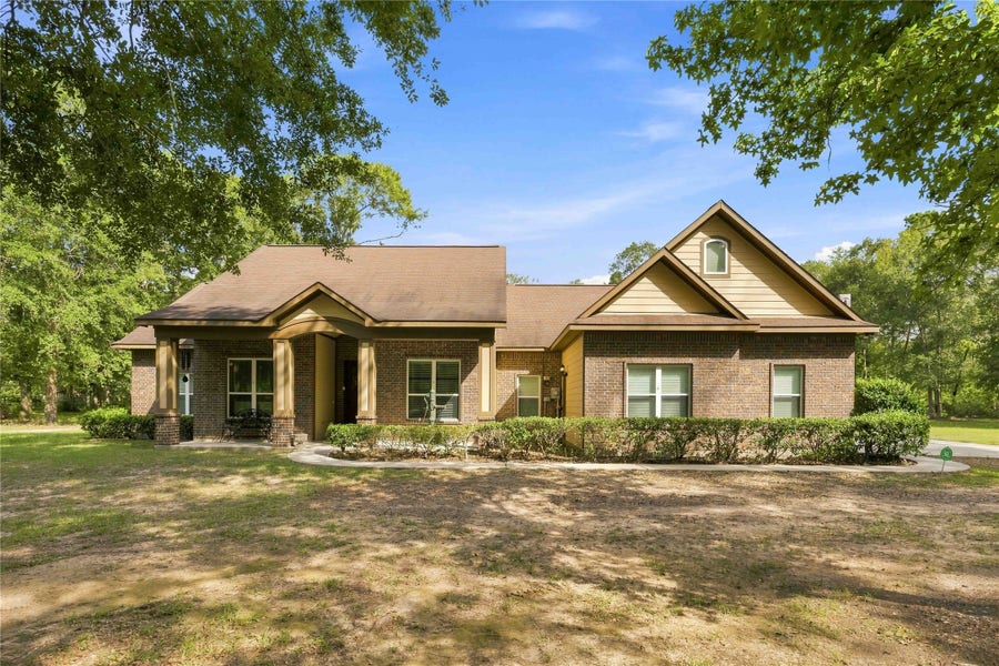 Property photo for 21015 Angus Drive, Cleveland, TX