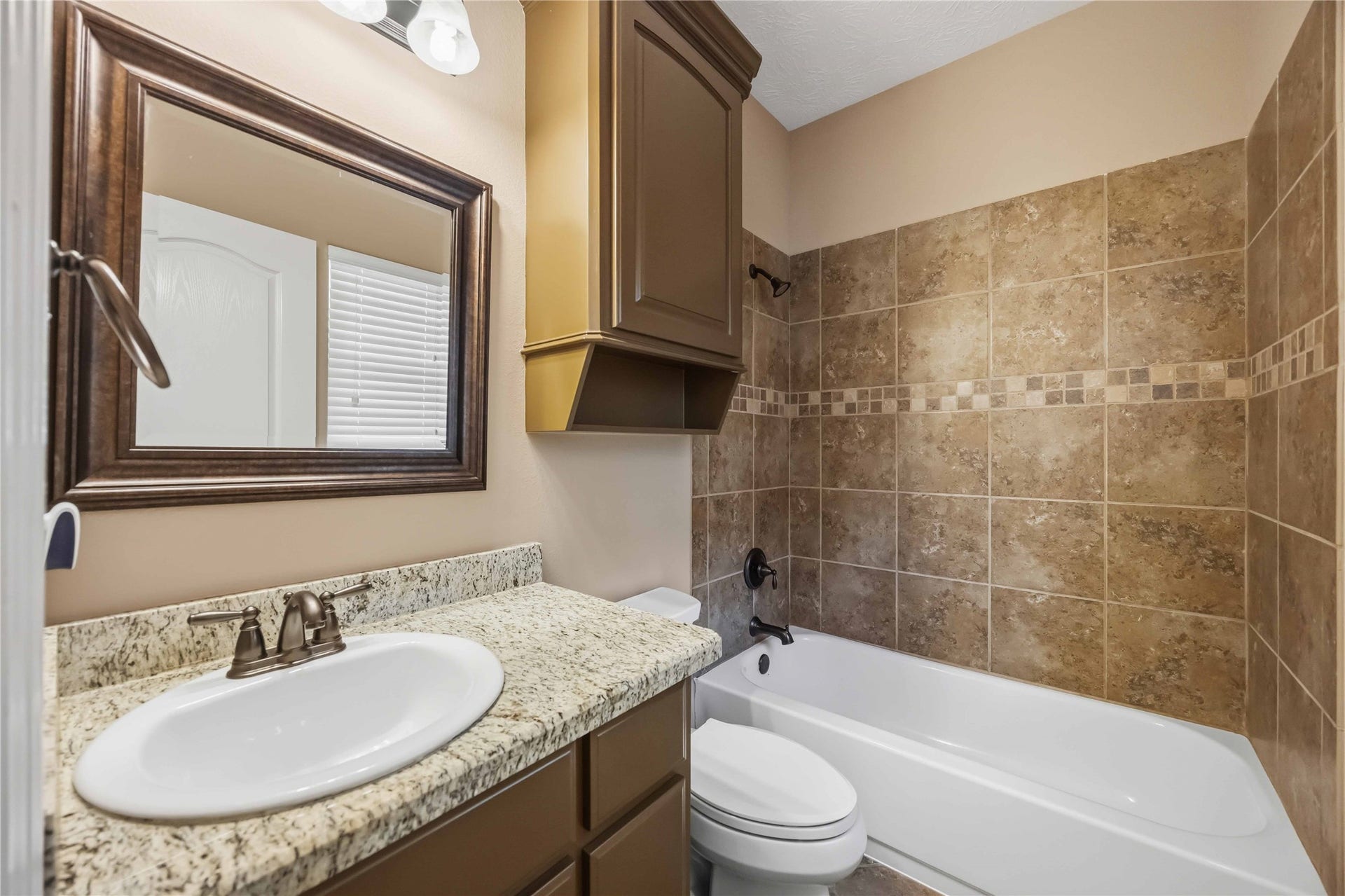 21015 Angus Drive, Cleveland, TX 77328 21015 Angus Drive, Cleveland, TX 77328