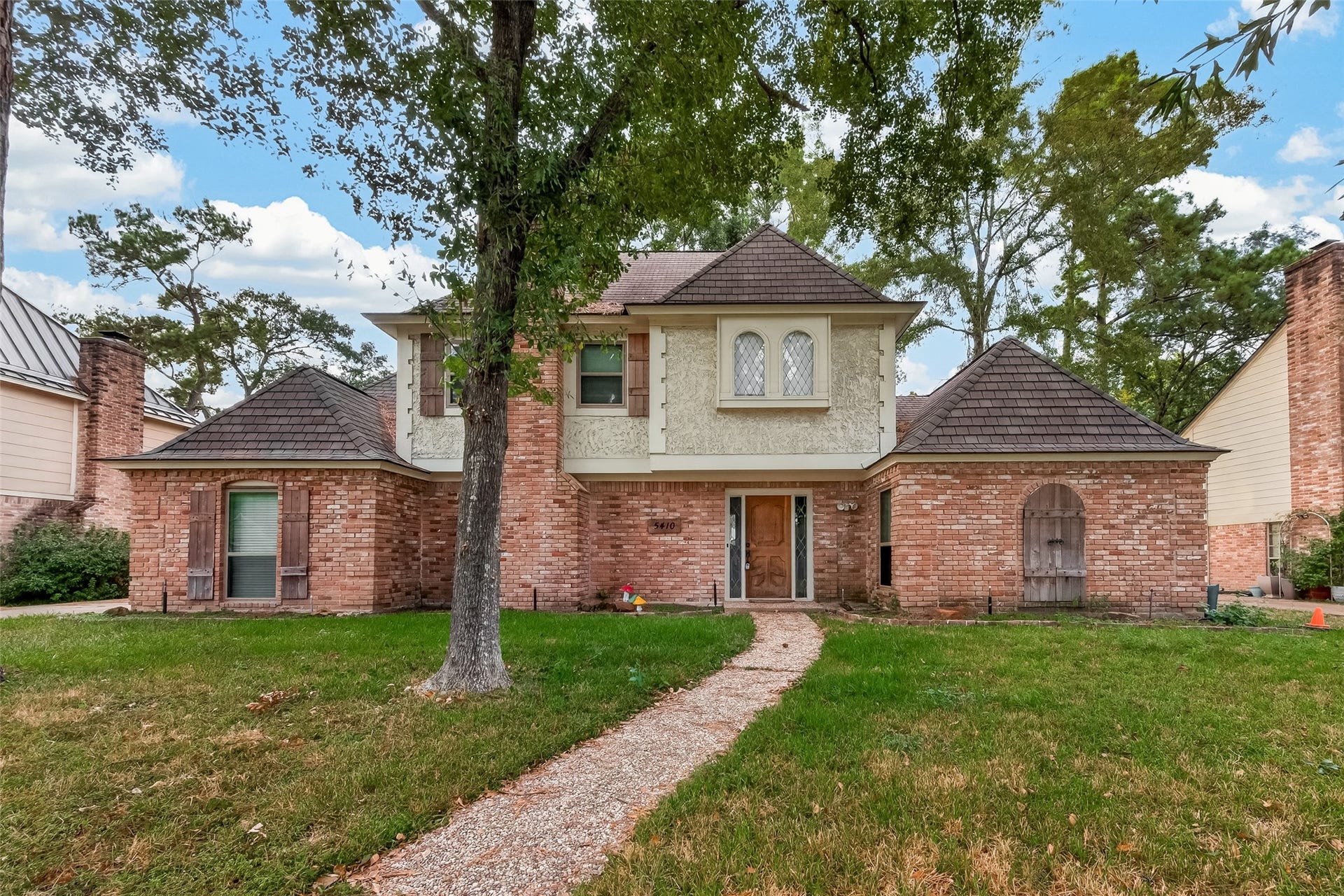 5410 Boyce Springs Drive, Houston, TX 77066 Welcome Home!